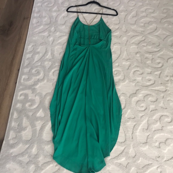 Emerald chain strap Y back, high low dress - Picture 4 of 5